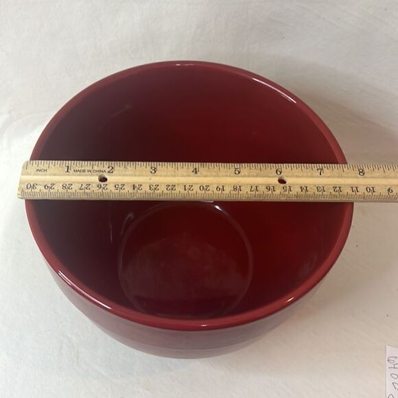 Celebrating Home Mixing Bowl 8 Cups 7 3/4 In Round 5 1/4 Tall Burgundy Red Serve - Picture 5 of 6